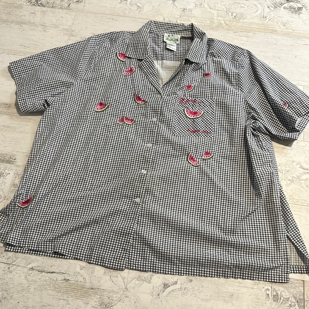 Quacker Factory Top Embroidered Watermelons size 3X